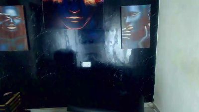 Darianny_glow live cam on Cam4