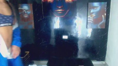 Darianny_glow live cam on Cam4
