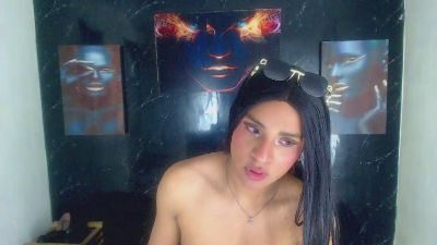 Darianny_glow live cam on Cam4