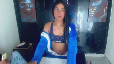 Darianny_glow live cam on Cam4