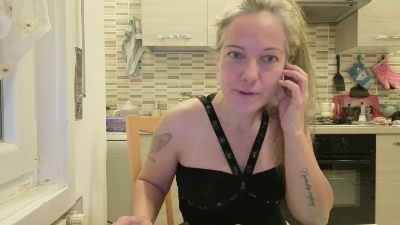 Dark_Angel_22 live cam on Cam4
