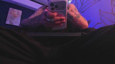 Dark_void live cam on Cam4