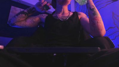 Dark_void live cam on Cam4