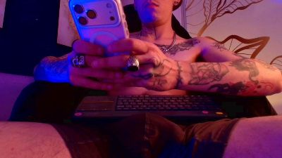 Dark_void live cam on Cam4