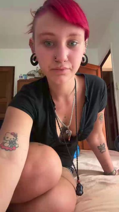 Darkutiee live cam on Cam4