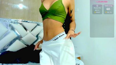 Darly_sanchez live cam on Cam4