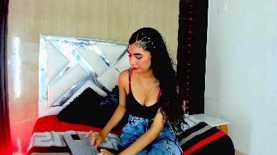 Darly_sanchez live cam on Cam4