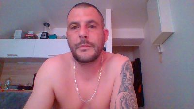 Dartagnantdu771 live cam on Cam4