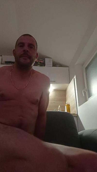 Dartagnantdu771 live cam on Cam4