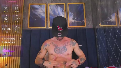 Darwin_horny live cam on Cam4
