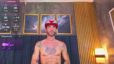 Darwin_horny live cam on Cam4