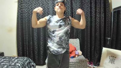 Dastan_yesei live cam on Cam4