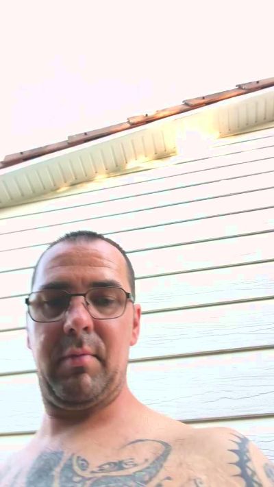 Dav1985 live cam on Cam4