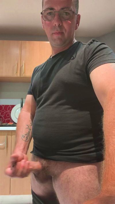 Dav1985 live cam on Cam4