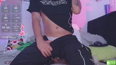 Dave_River live cam on Cam4