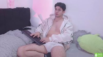 Dave_River live cam on Cam4