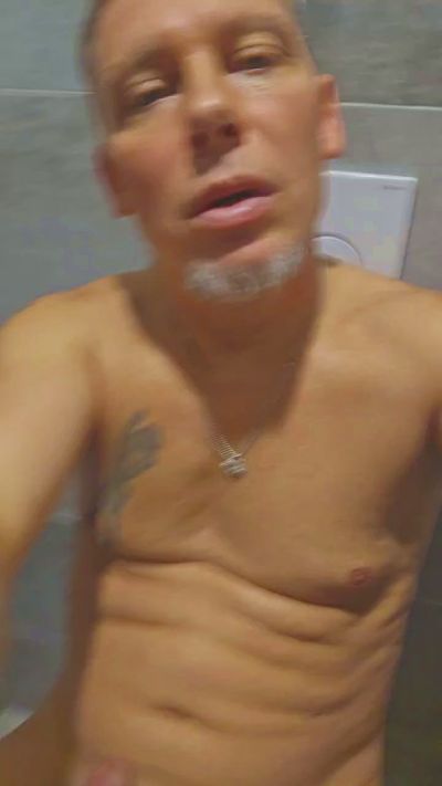 Daverest live cam on Cam4