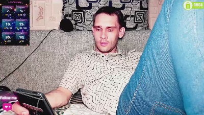 DavidCarroll live cam on Cam4