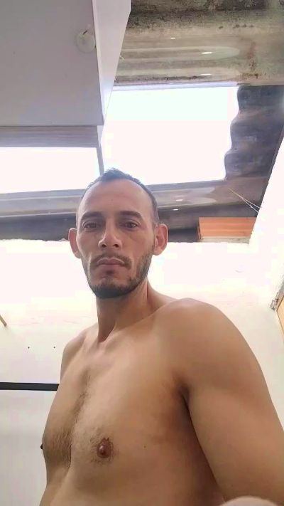 Daviddfg live cam on Cam4