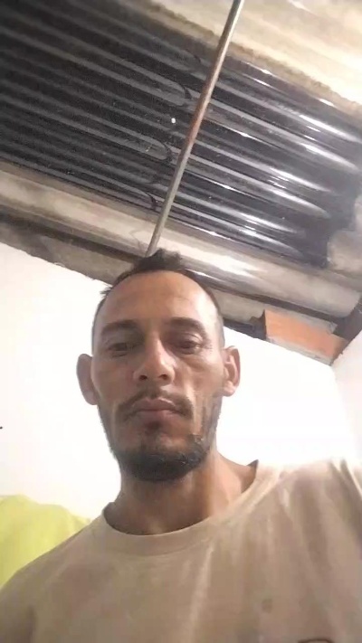Daviddfg live cam on Cam4
