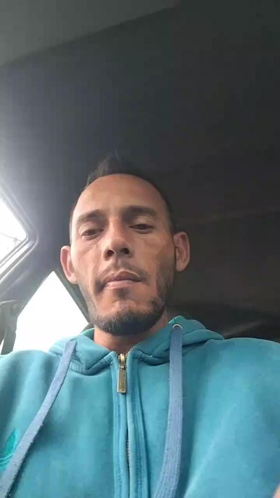 Daviddfg live cam on Cam4