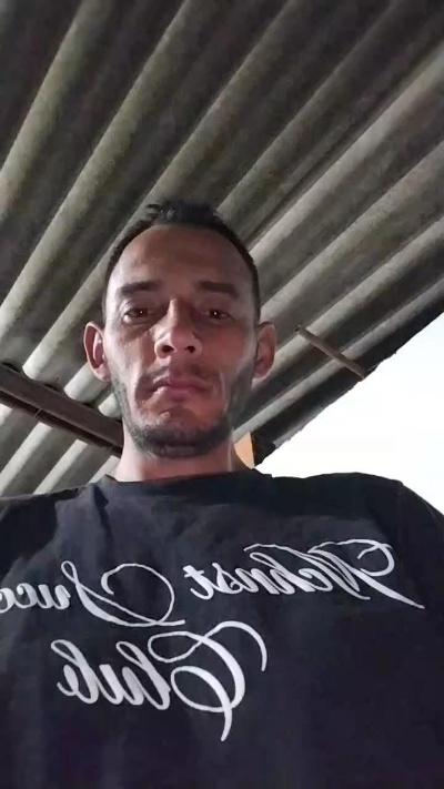 Daviddfg live cam on Cam4