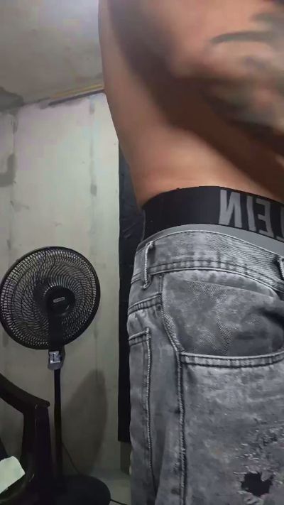 Davidpervert live cam on Cam4
