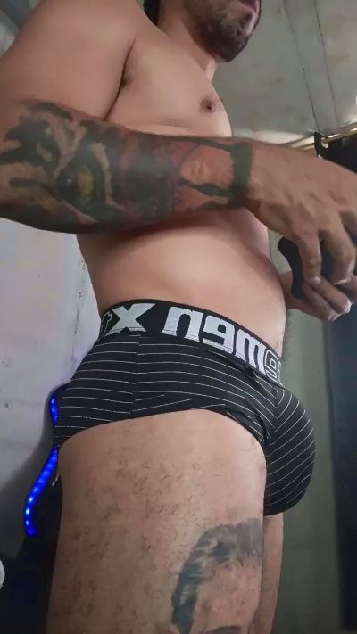 Davidpervert live cam on Cam4