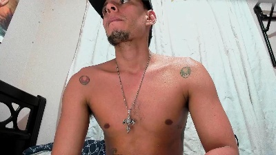 Daviid_latin_66 live cam on Cam4