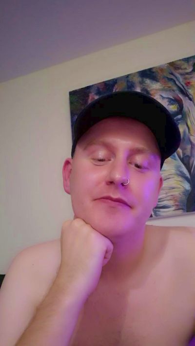 Davver live cam on Cam4