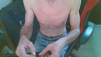 Davy700 live cam on Cam4