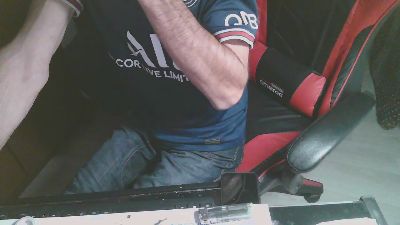 Davy700 live cam on Cam4