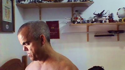 DaxthorCai live cam on Cam4