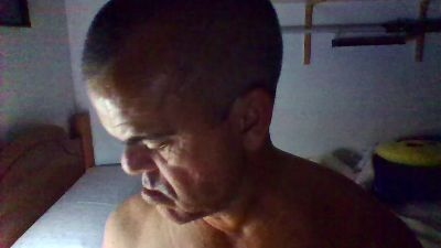 DaxthorCai live cam on Cam4