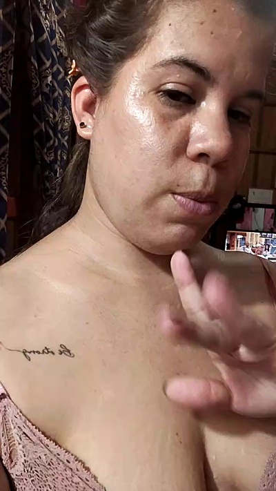 Dayanne live cam on Cam4