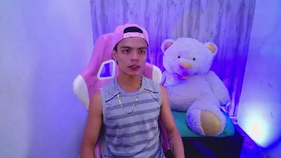 Dayronn_lee live cam on Cam4
