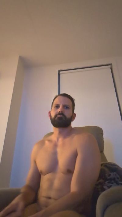 Dboyzz4631 live cam on Cam4