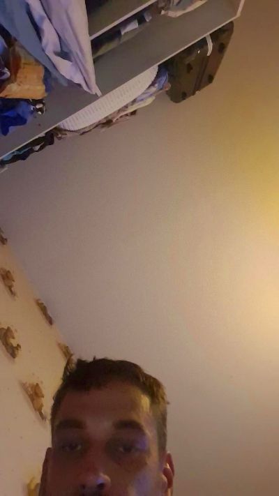 Dddd564 live cam on Cam4