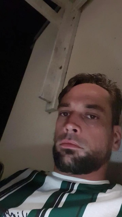 Dddd564 live cam on Cam4