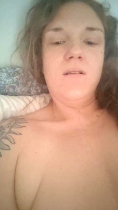 DeaRed8899 live cam on Cam4