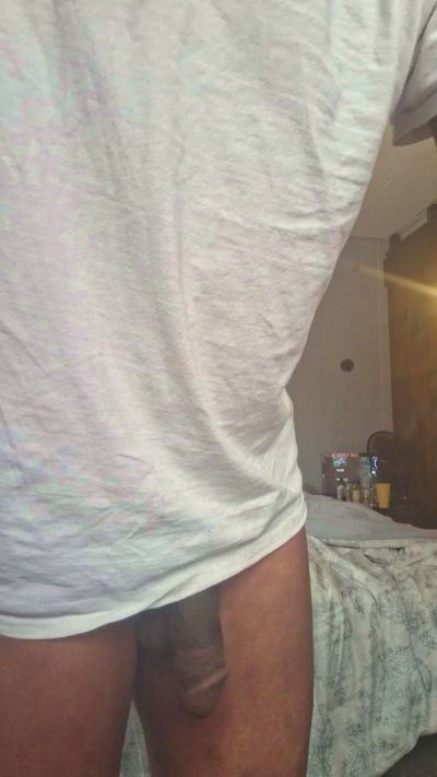 Deacon805 live cam on Cam4