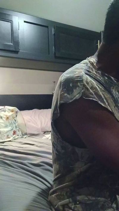DeaconDicemdown live cam on Cam4