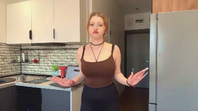 le modèle DeadraFarria est en webcam porno dans un show sur le site cam4, il possède les tags suivants: 