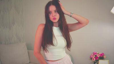 DeanneLobendahn live cam on Cam4