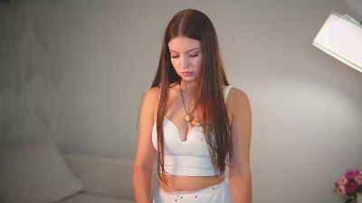 DeanneLobendahn live cam on Cam4