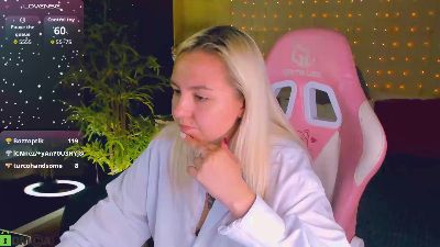 Debbi_Taylor live cam on Cam4