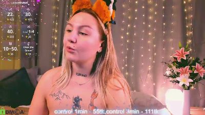 Debbi_Taylor live cam on Cam4