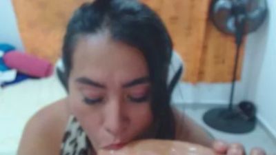 Debora_1_2_3 live cam on Cam4