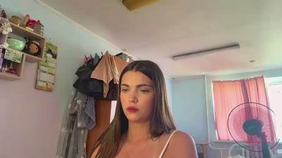 DebroahAlamia live cam on Cam4