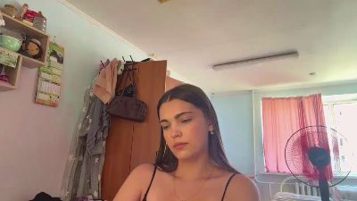 DebroahAlamia live cam on Cam4
